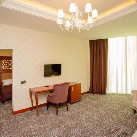 Azpetrol Hotel Qusar Bagian luar foto