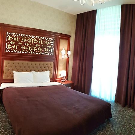 Azpetrol Hotel Qusar Bagian luar foto
