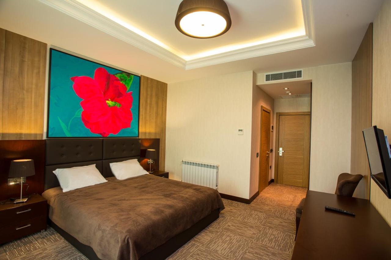 Azpetrol Hotel Qusar Bagian luar foto